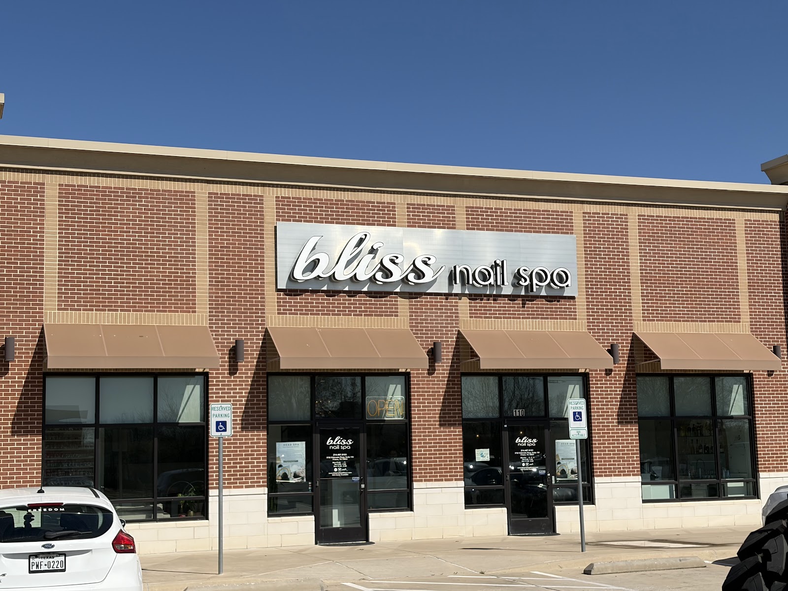 Bliss Nail Spa nail photo 2